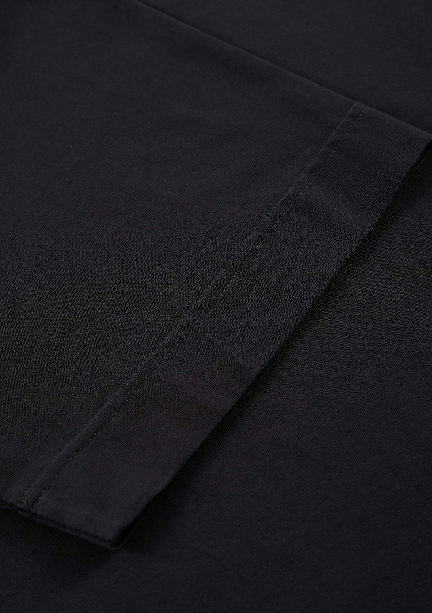Basic Logo T-Shirt Tm140 - Image 11
