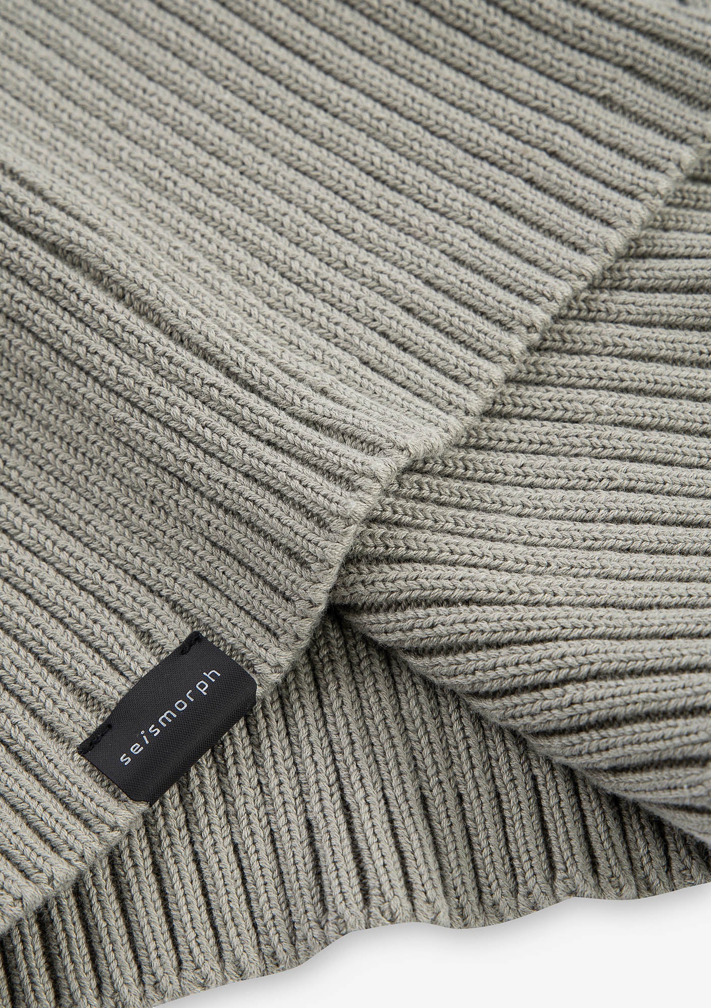 JAXA Cotton Rib Turtleneck Su41 - Image 17