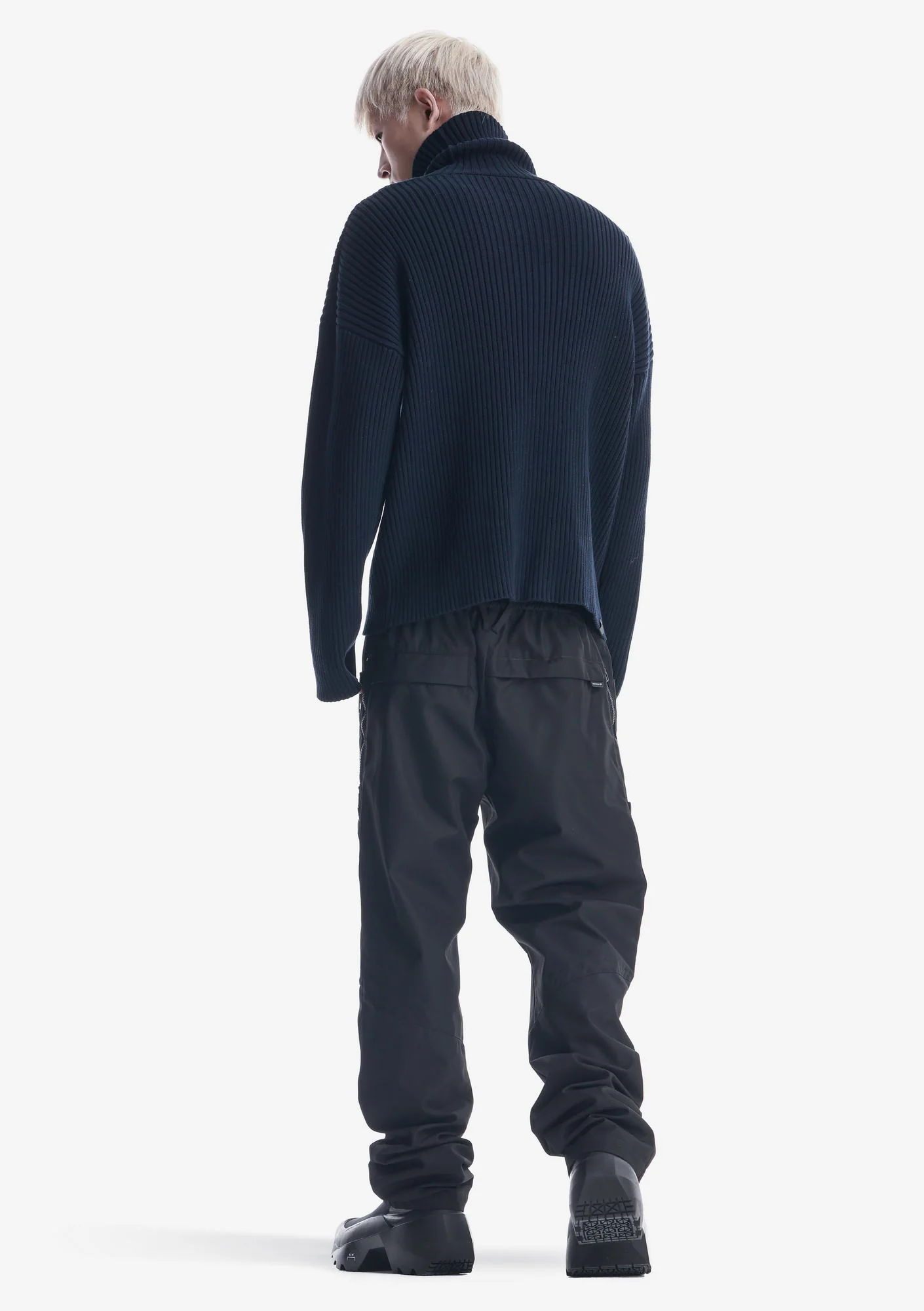 JAXA Cotton Rib Turtleneck Su41 - Image 28