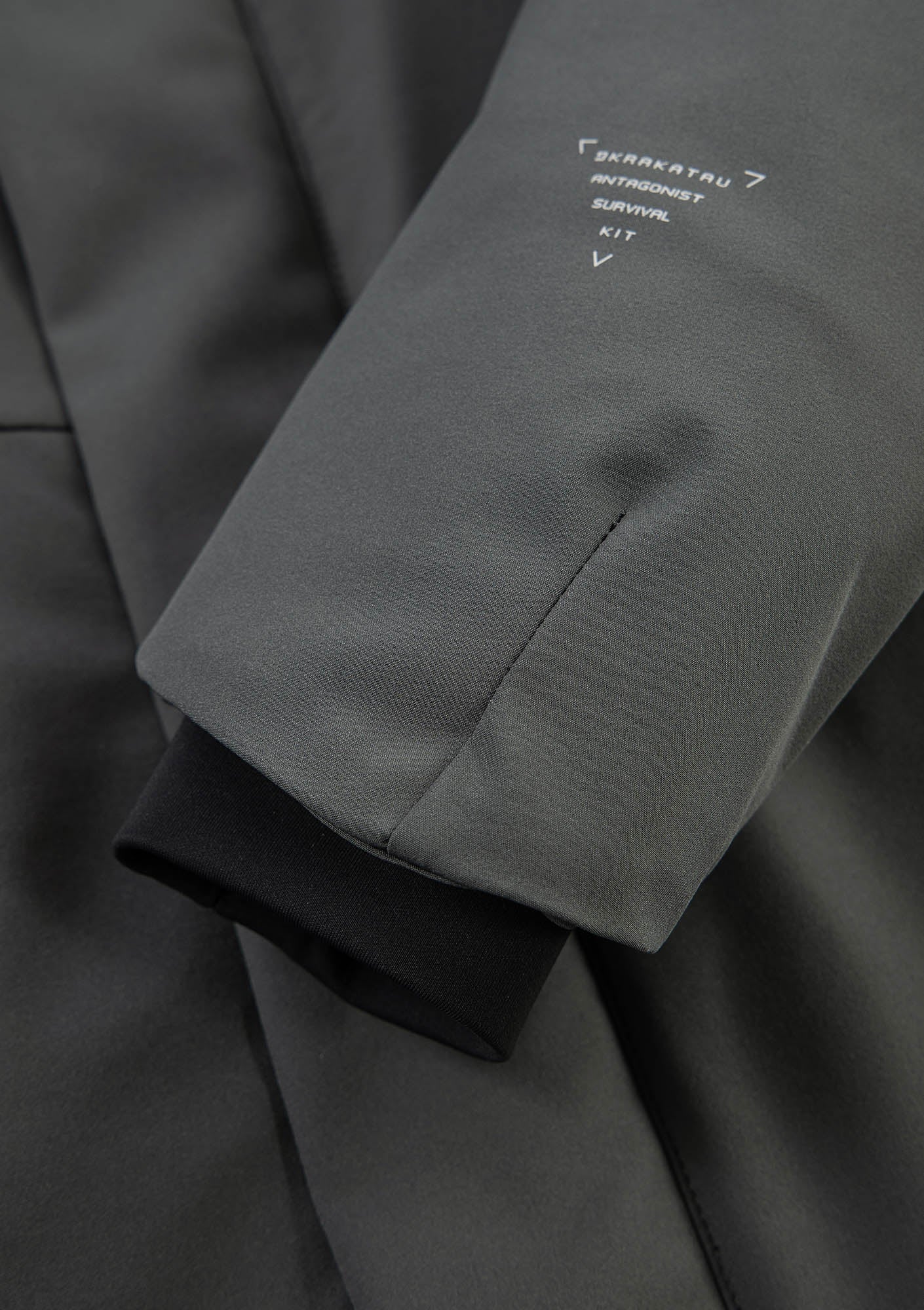 DSUP 2.0. Functional Fabric Jacket Qb520 - Image 8