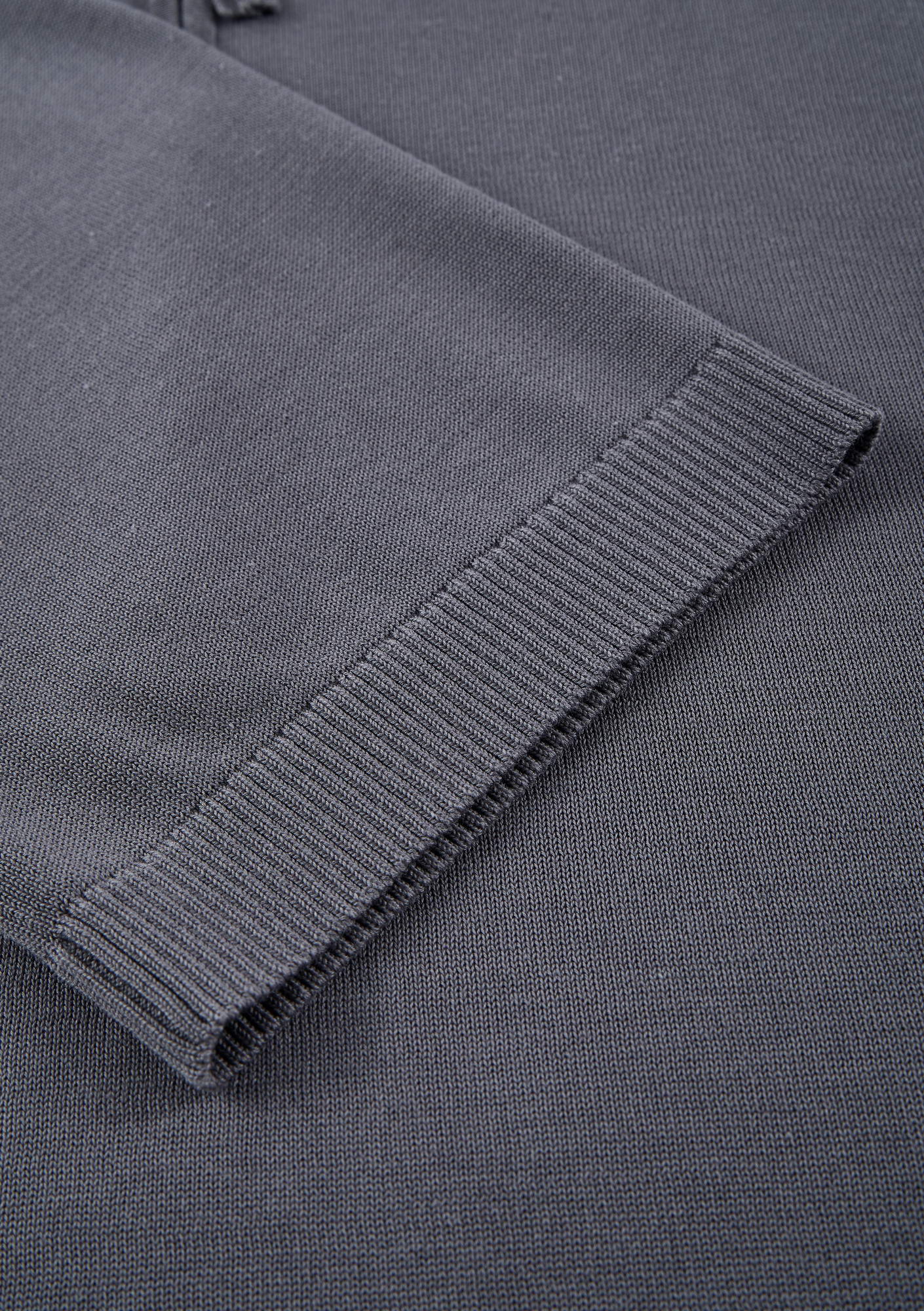 THETA Half-Zippered Polo Shirt Sw45 - Image 11