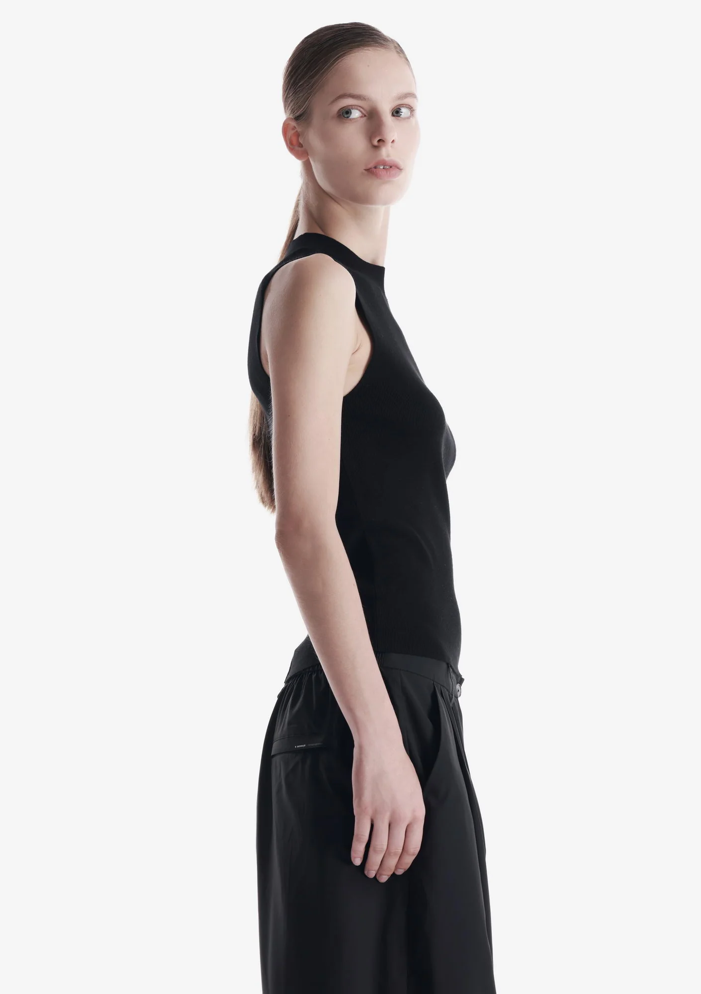 HASSIUM Knitted Top Sw43 - Image 7