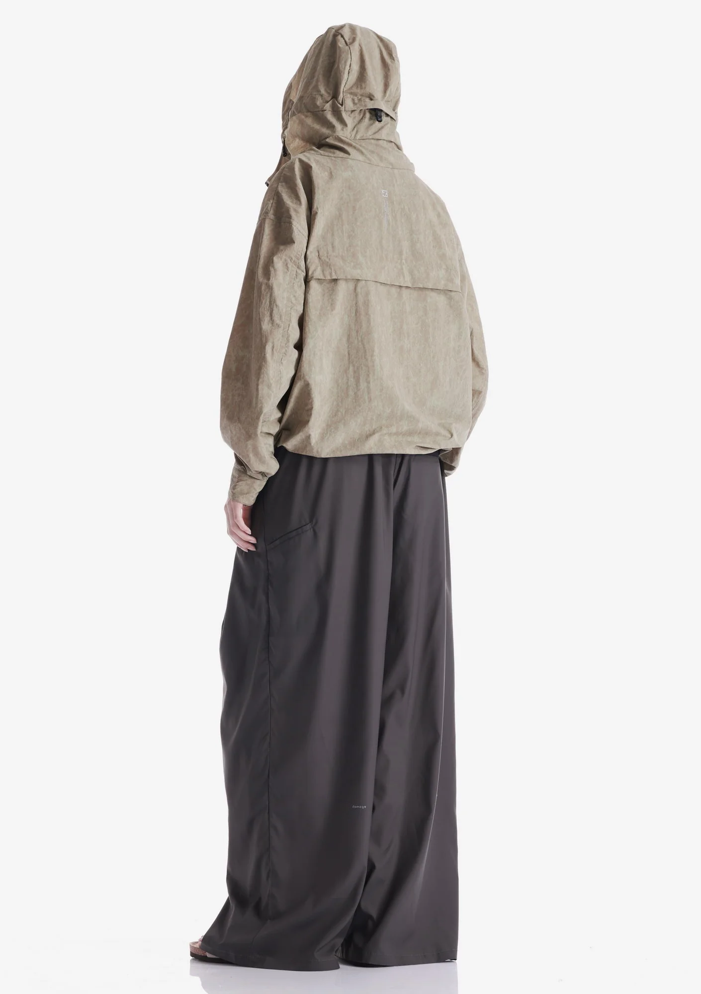 AERON Lightweight Anorak Nu82 - Image 55