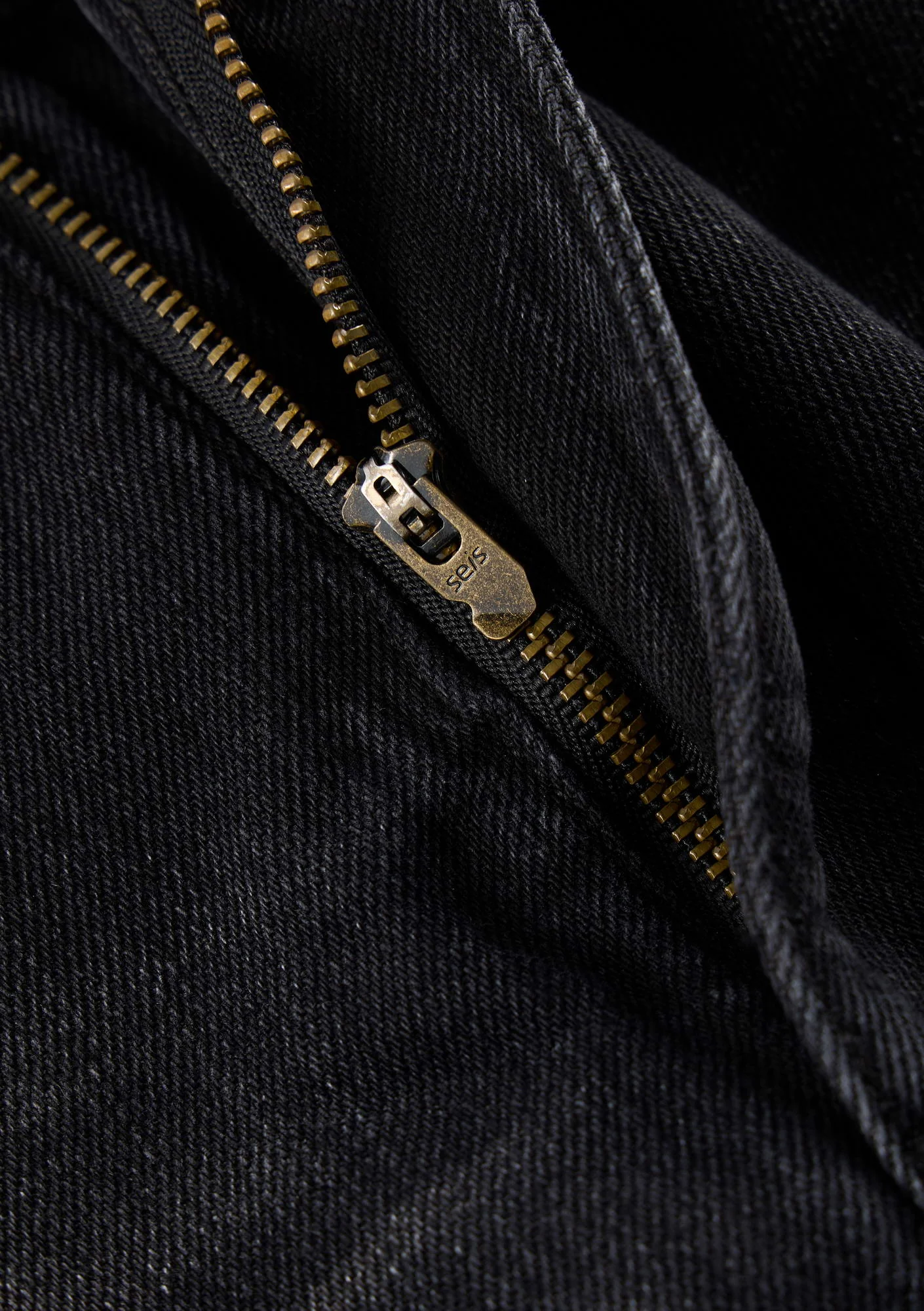 GEO Relaxed Jeans Rm238 - Image 10