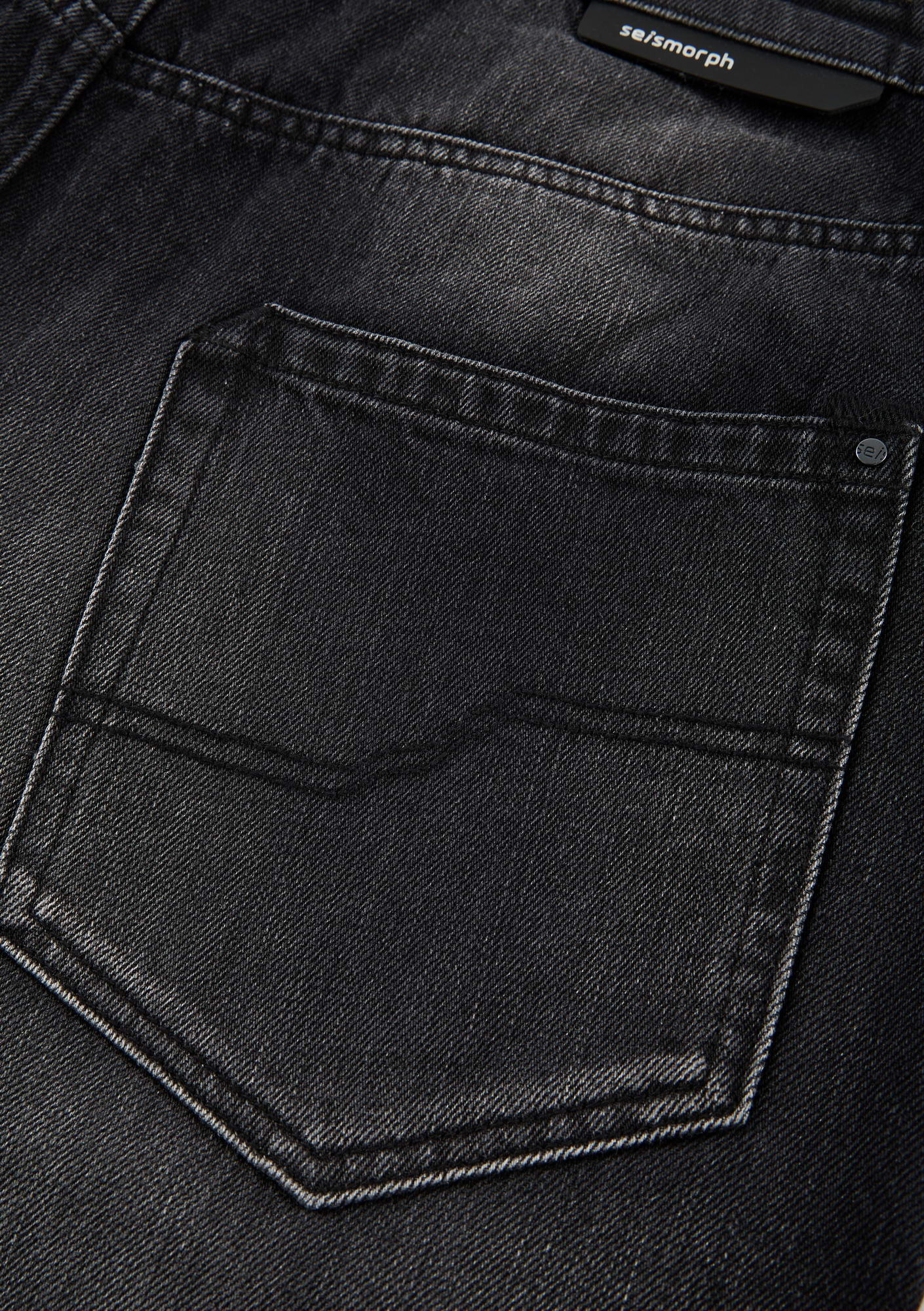 GEO Relaxed Jeans Rm238 - Image 12