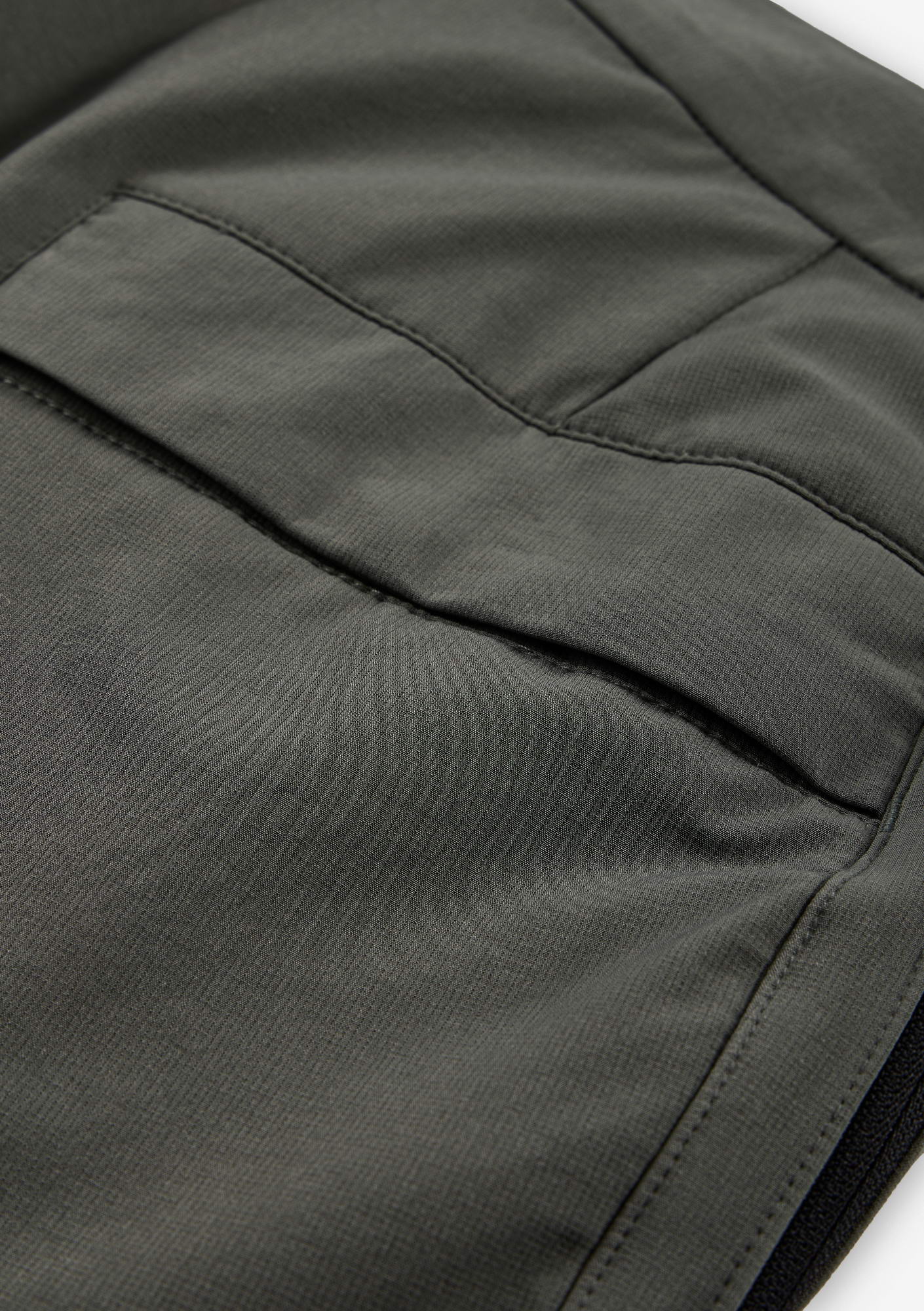 APEX Softshell Straigt Pants Rm198 - Image 23