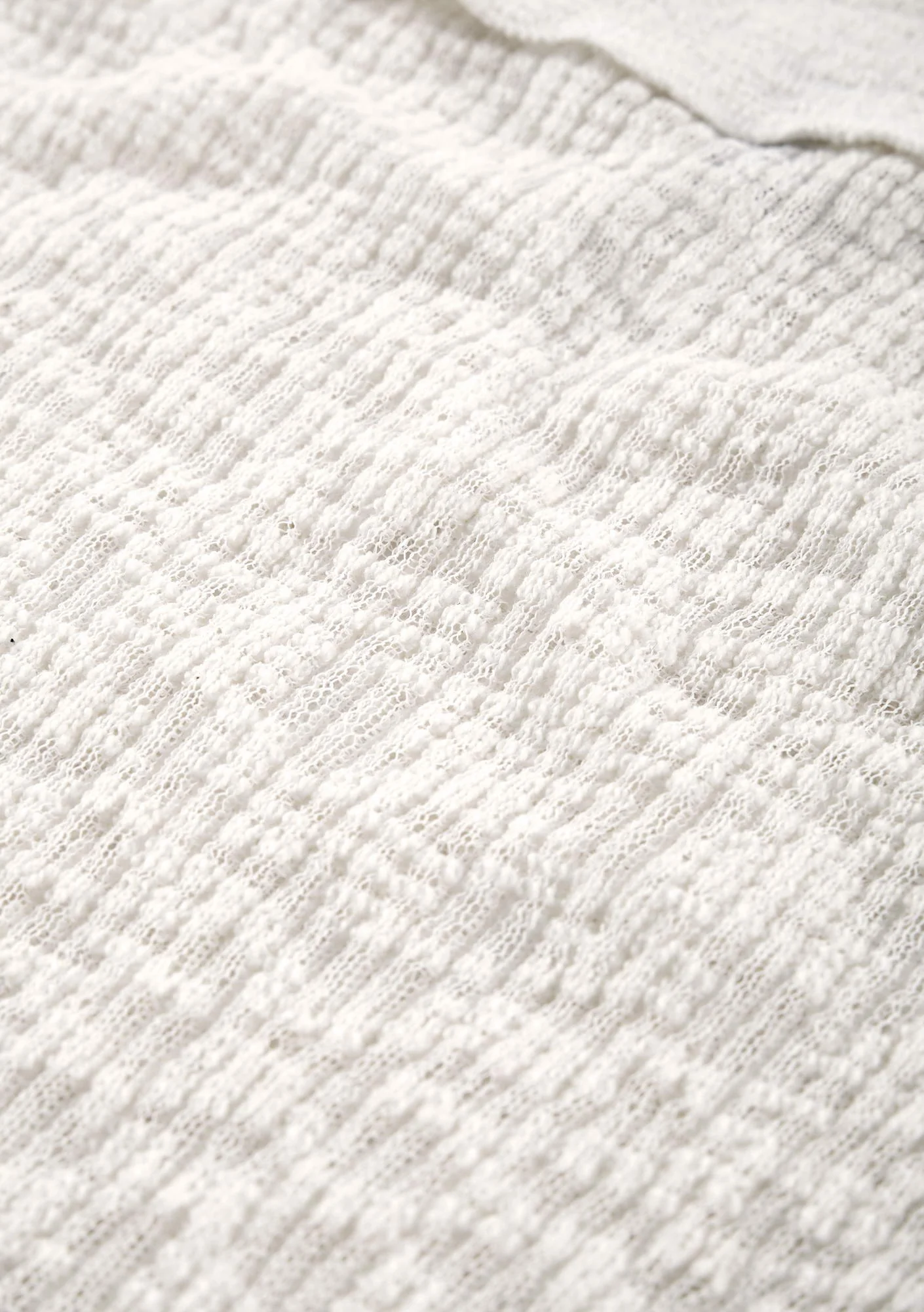 THETA Spread Collar Sweater Sw44 - Image 38