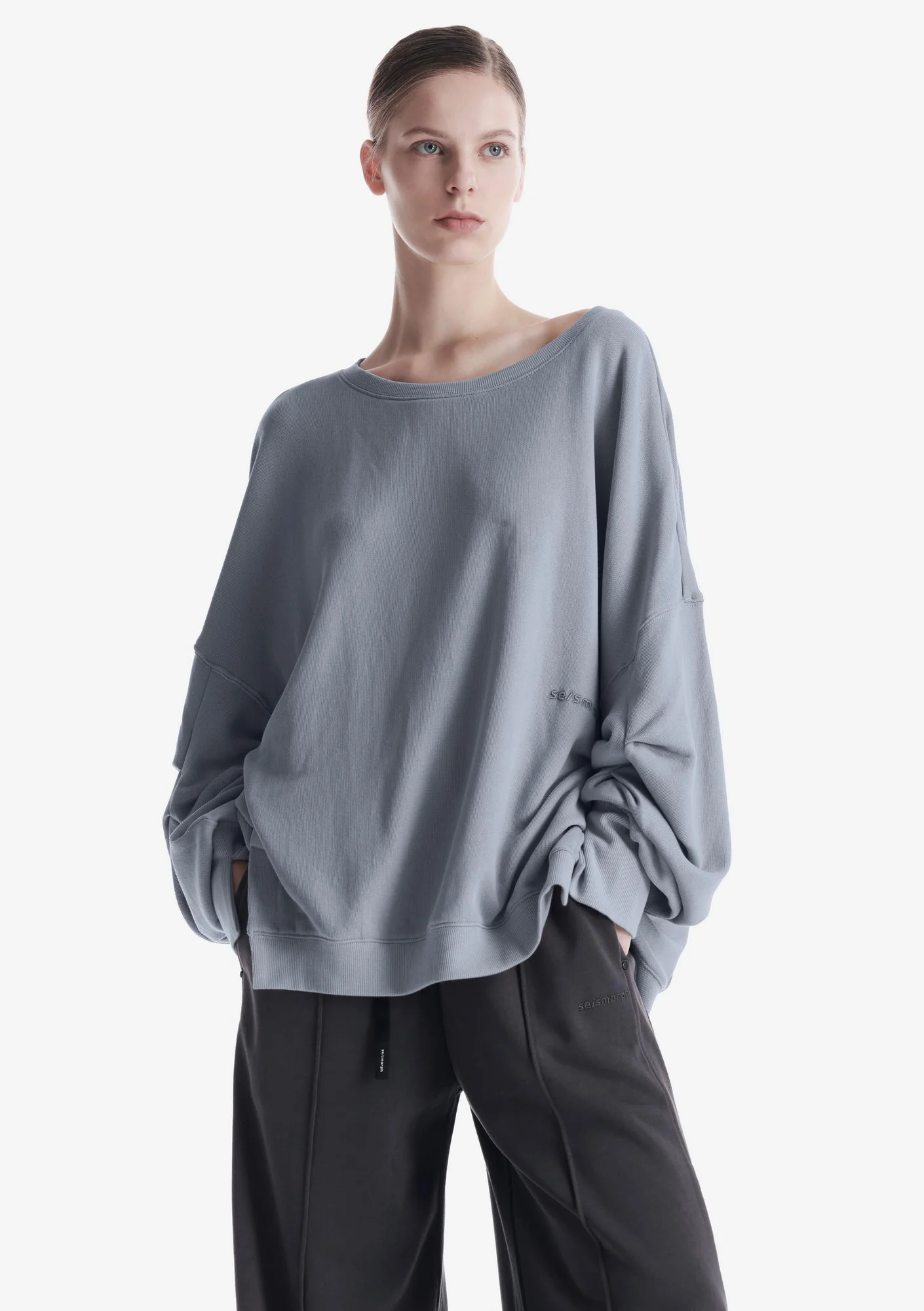 MELLOW Sweatshirt Fw124 - Image 19