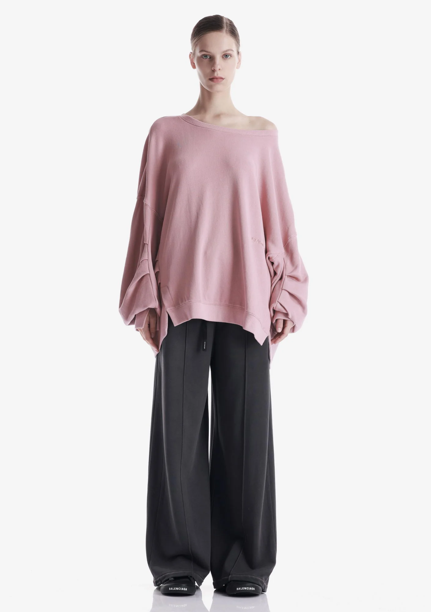 MELLOW Sweatshirt Fw124 - Image 27