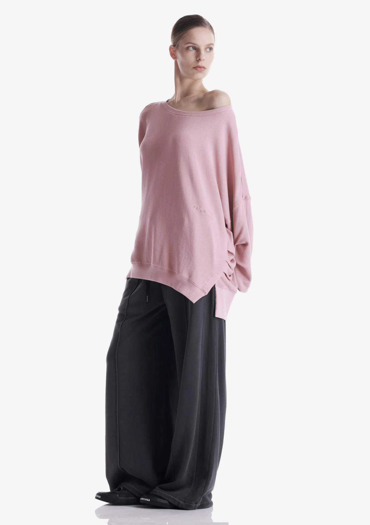 MELLOW Sweatshirt Fw124 - Image 30