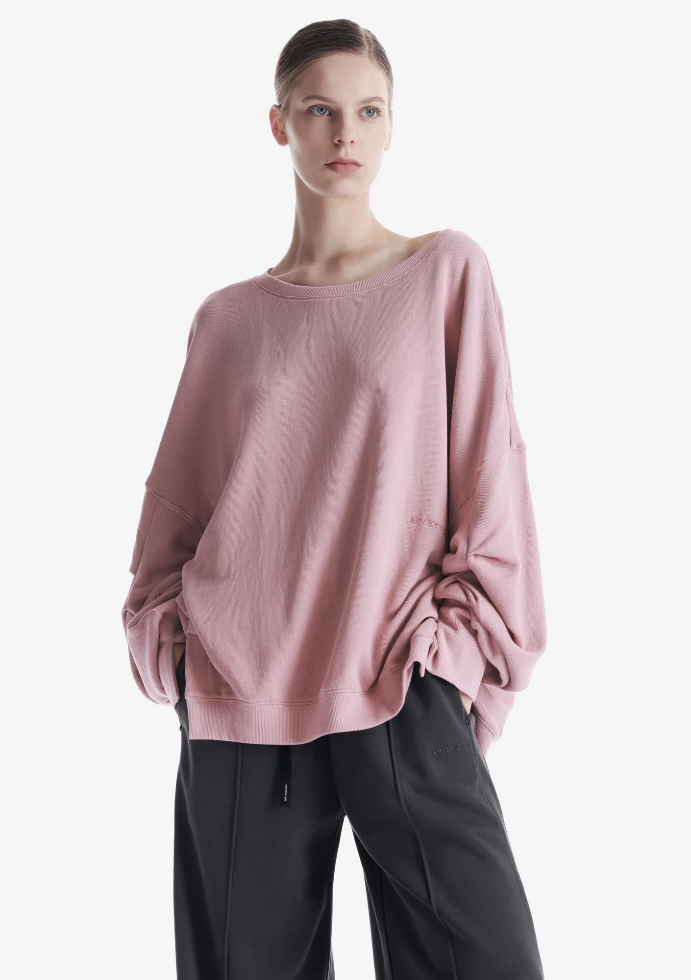 MELLOW Sweatshirt Fw124 - Image 32
