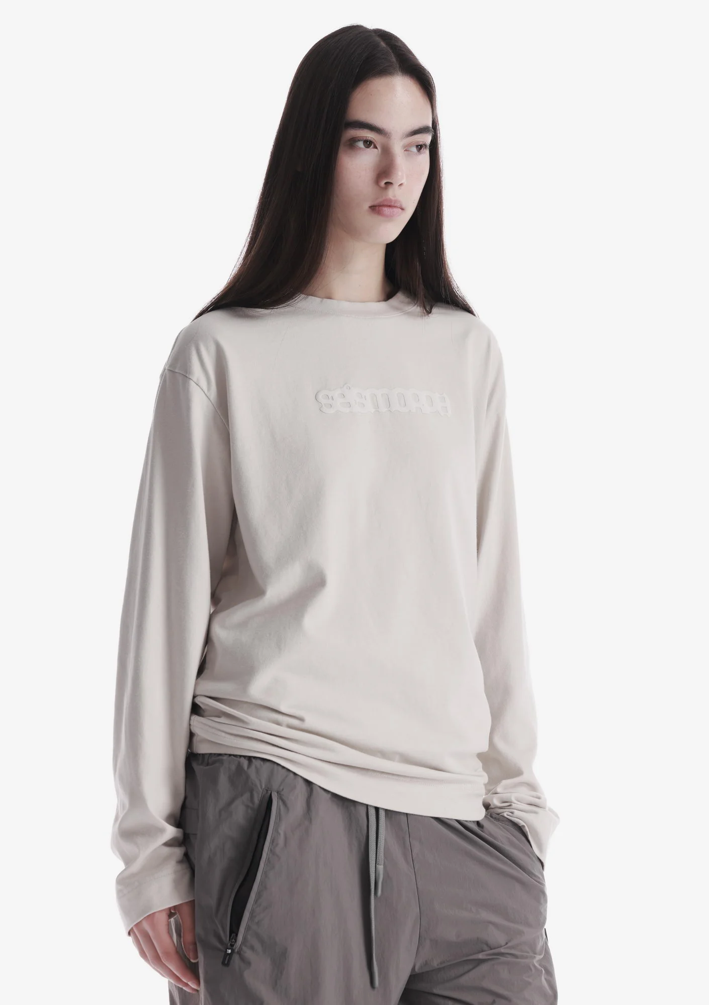 Tonal Logo Longsleeve T-Shirt Tu125 - Image 39