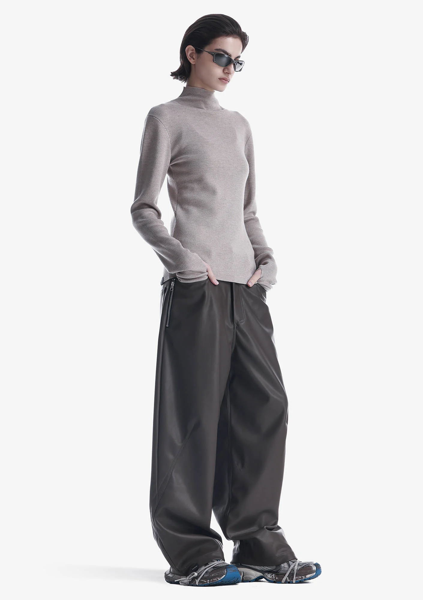HASSIUM Turtleneck Knit Sweatshirt Sw42 - Image 13