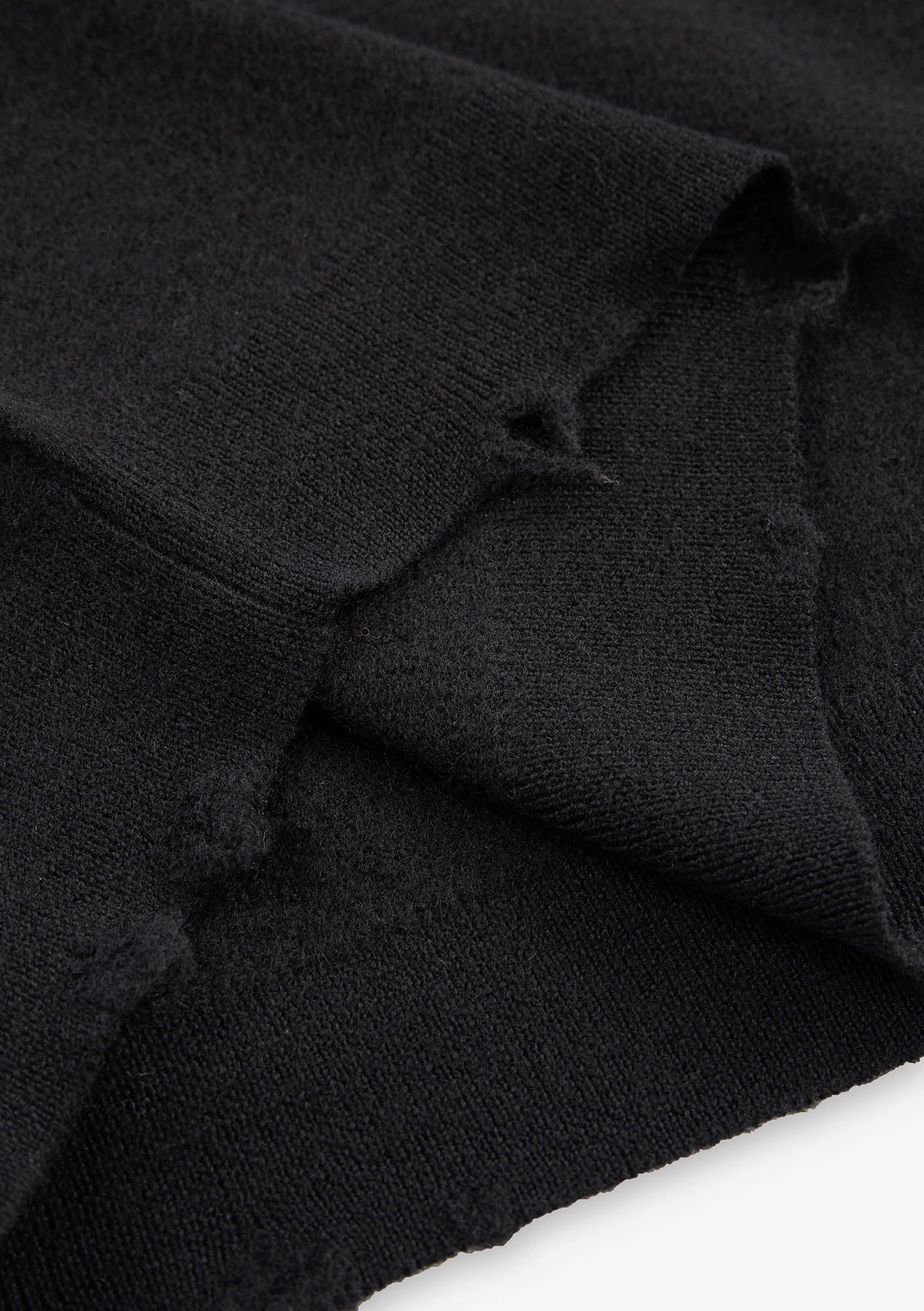 WHALDOZE Wool Sweater Su40 - Image 17